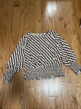 Women's Brown and Cream Geometric Long-Sleeve Blouse
